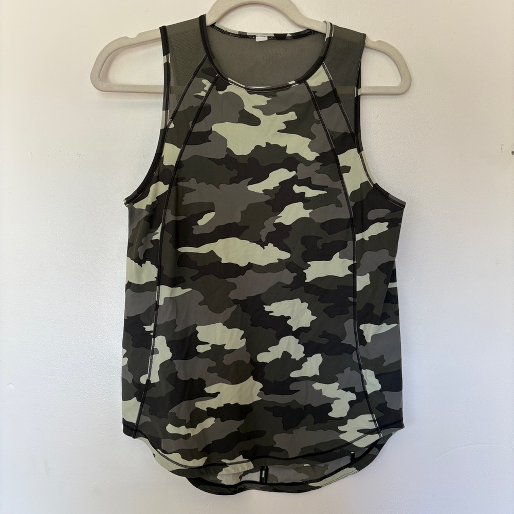 Lululemon Camo Tank Top Sleeveless Mesh Workout Gym Run Yoga Green Medium